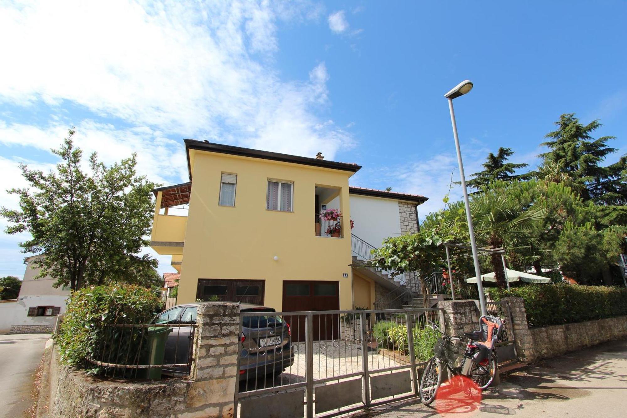 Apartments Godena Rovigno Esterno foto